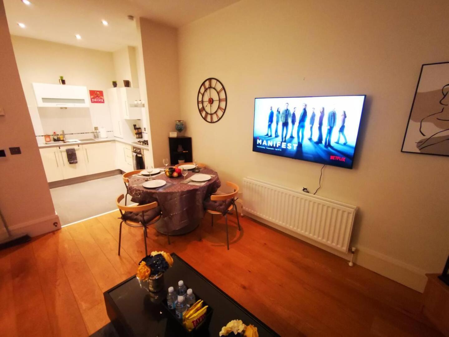 2Br Modern Luxury Loft Apartment 벨파스트 외부 사진