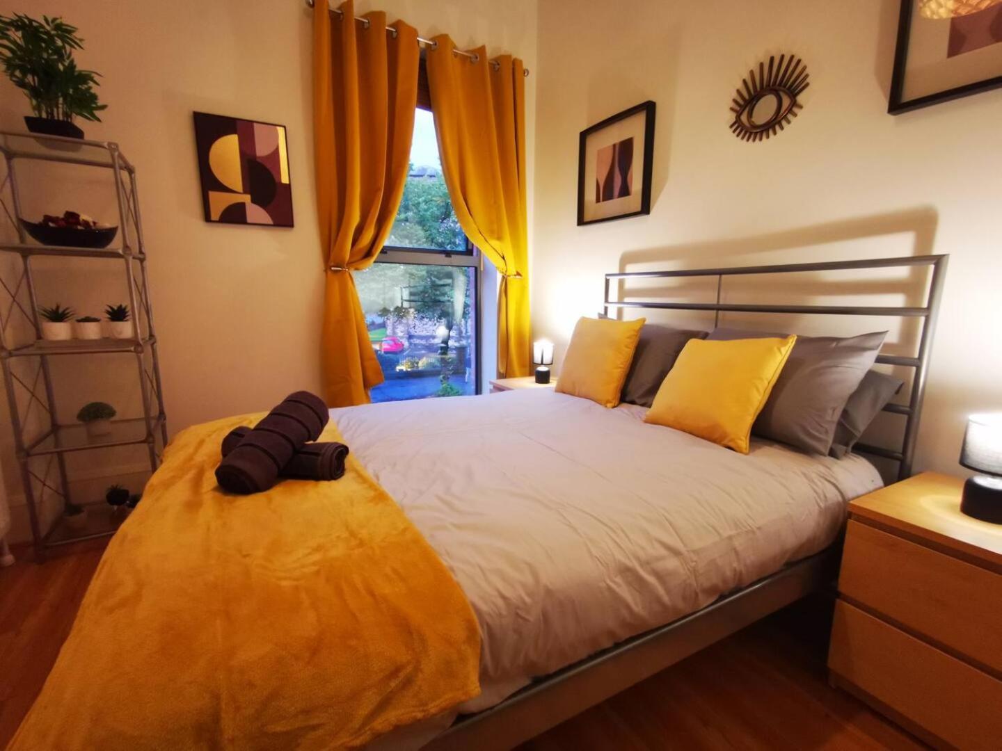 2Br Modern Luxury Loft Apartment 벨파스트 외부 사진